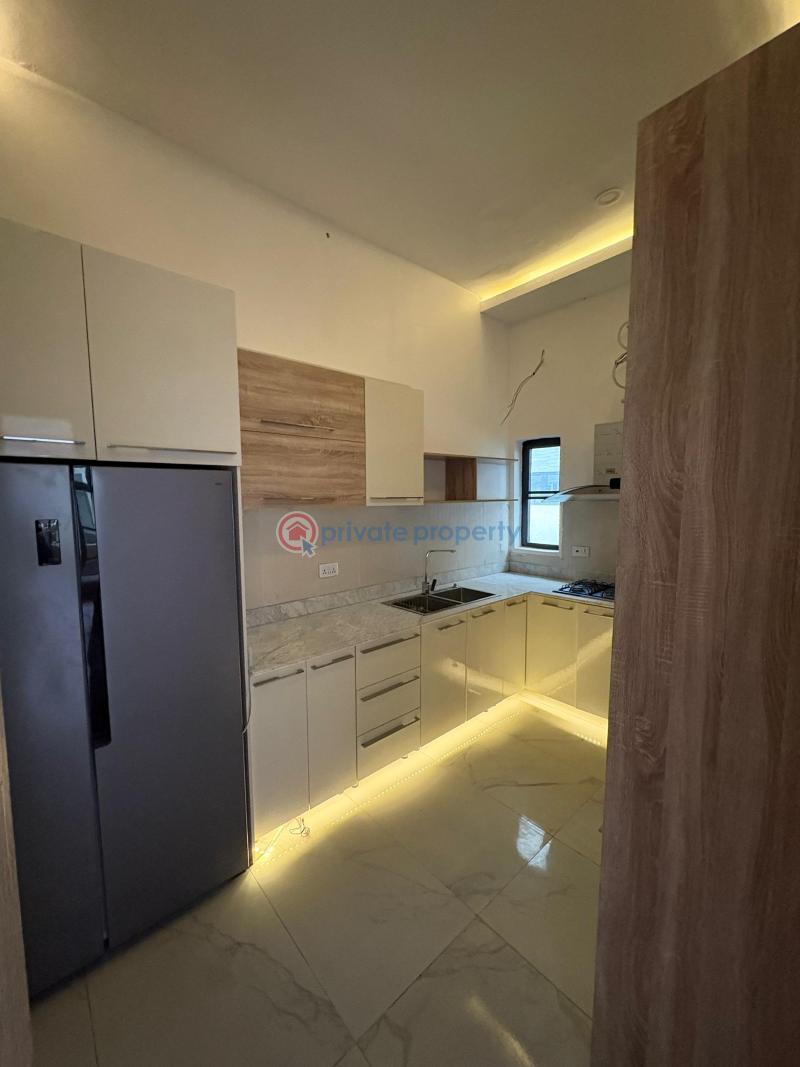 5 bedroom House For Sale Osapa Lekki Lagos - 7