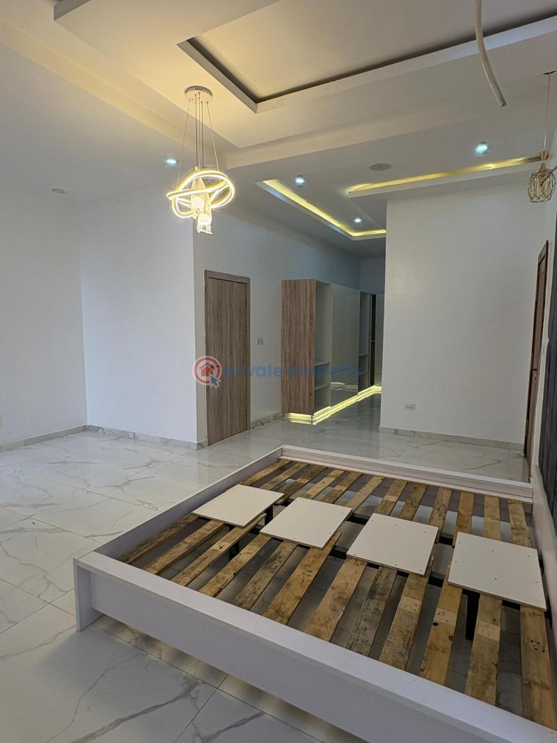 5 bedroom House For Sale Osapa Lekki Lagos - 11