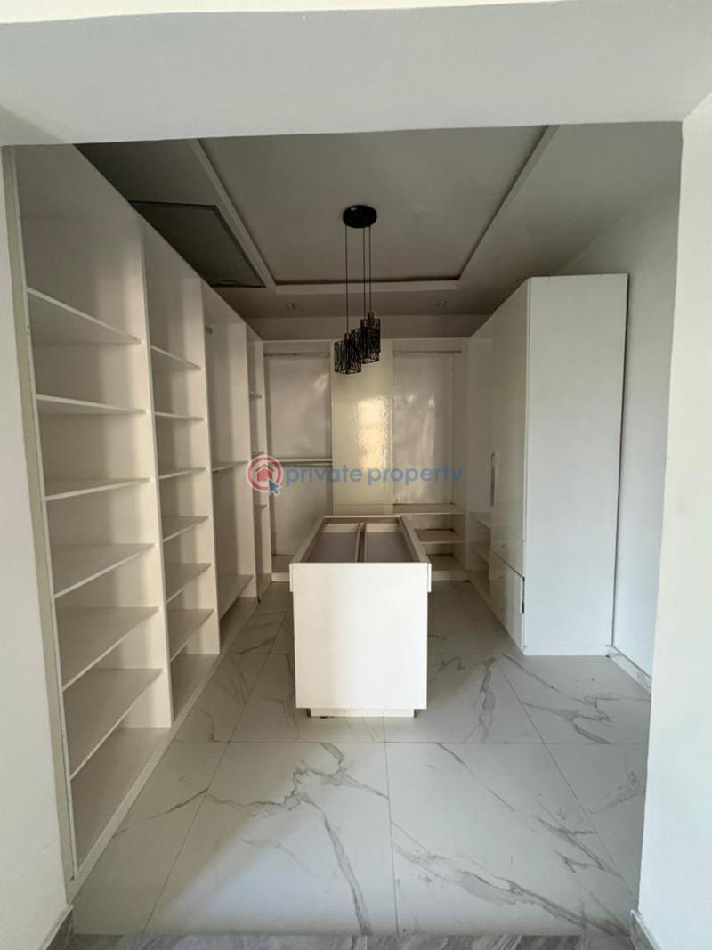 5 bedroom House For Sale Osapa Lekki Lagos - 18