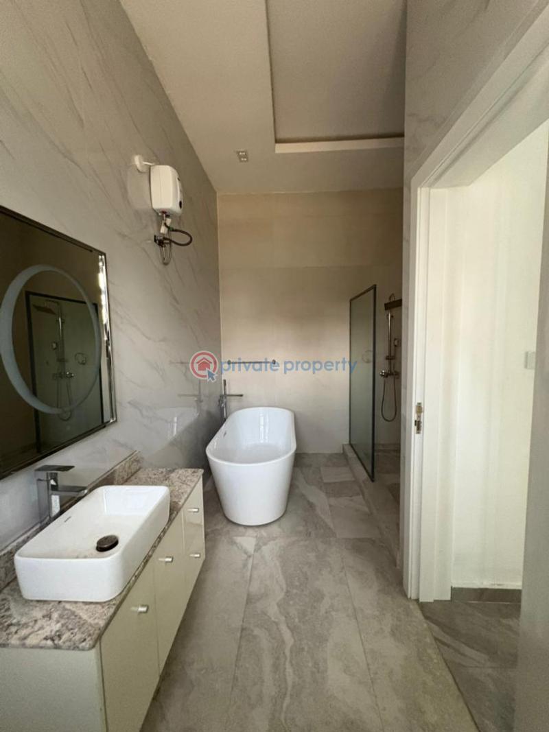 5 bedroom House For Sale Osapa Lekki Lagos - 19