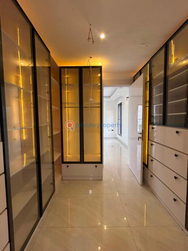 5 bedroom Detached Duplex For Sale Osapa Lekki Lagos - 2