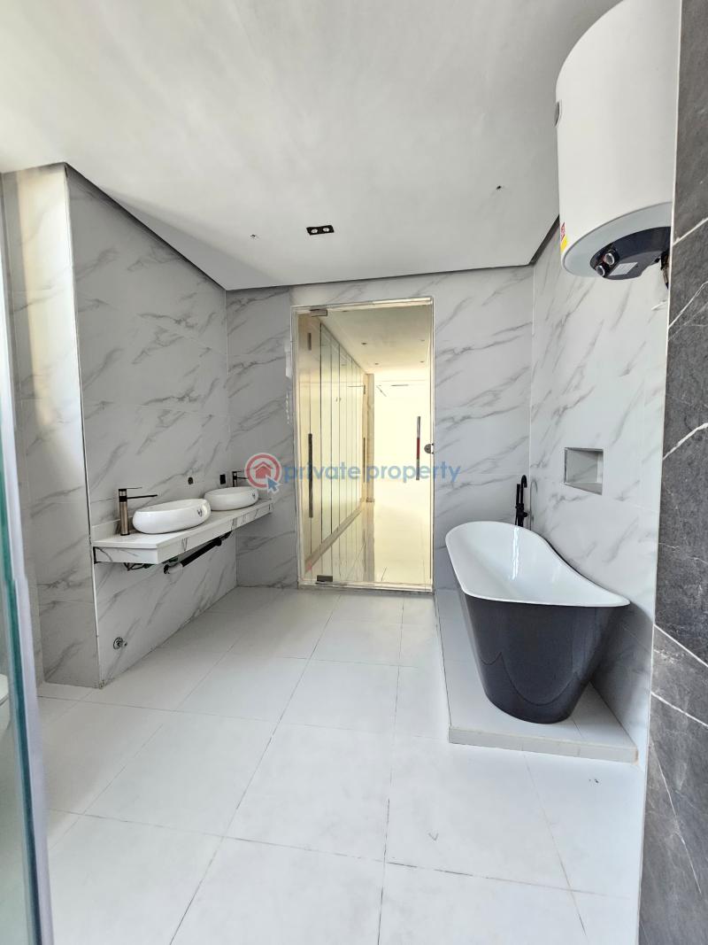 5 bedroom House For Sale Chevron Lekki Lagos - 8