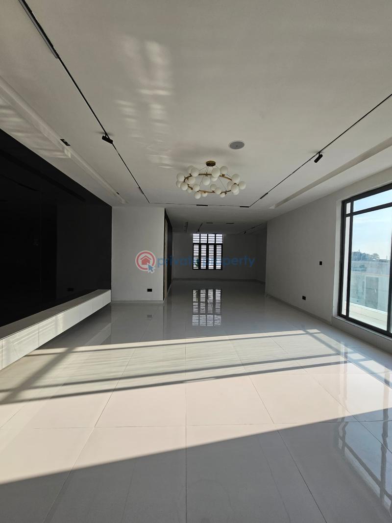 5 bedroom House For Sale Chevron Lekki Lagos - 6