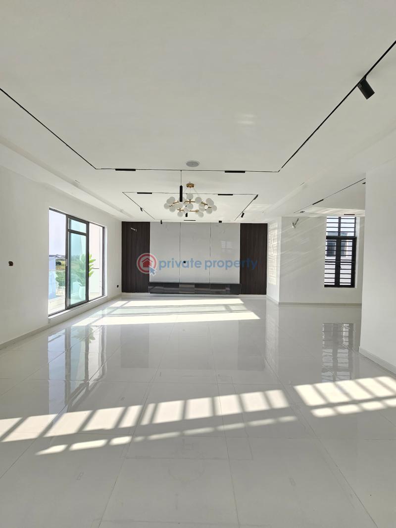 5 bedroom House For Sale Chevron Lekki Lagos - 14