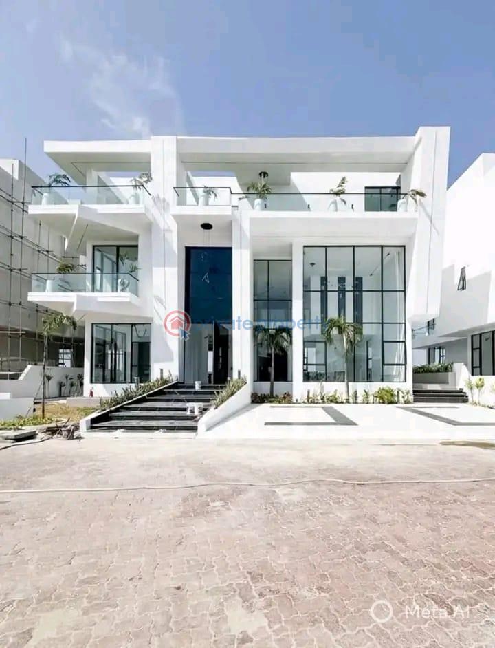 5 bedroom Maisonette For Sale Osapa Lekki Lagos - 0