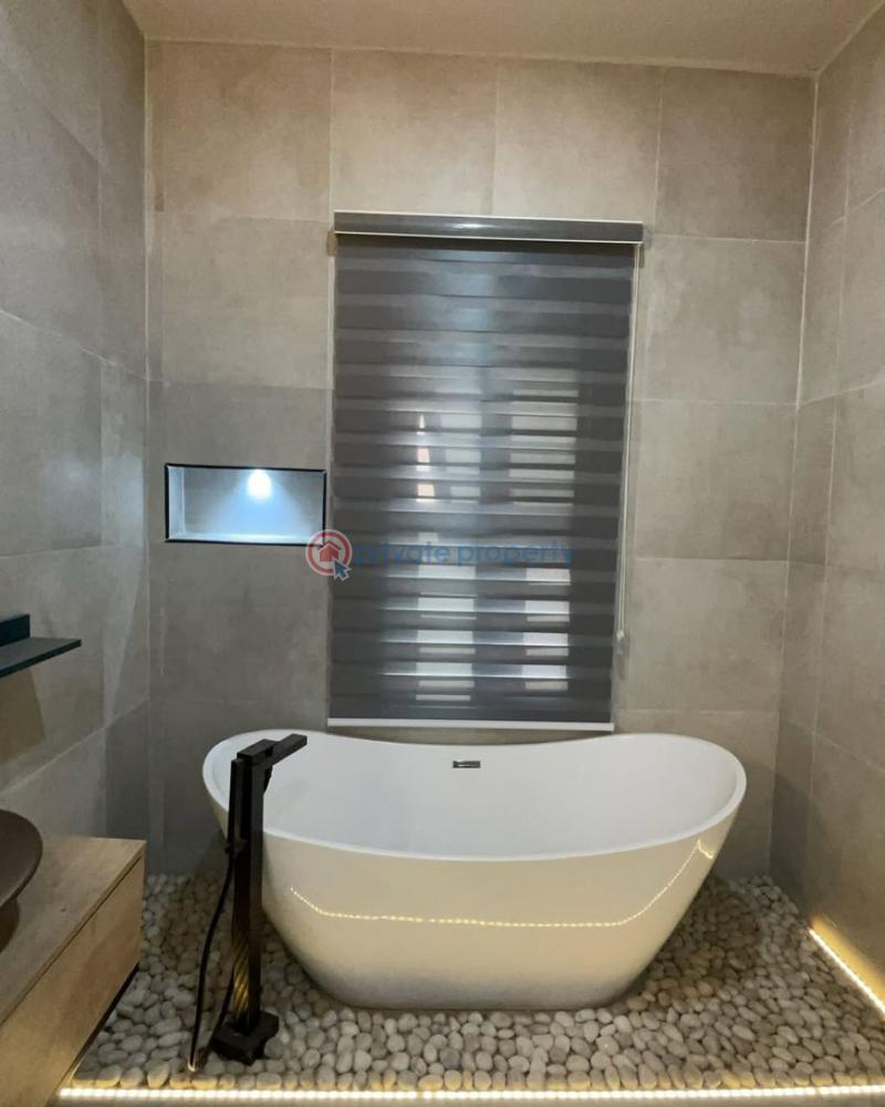 5 bedroom House For Sale Guzape Abuja Phase 1  - 4