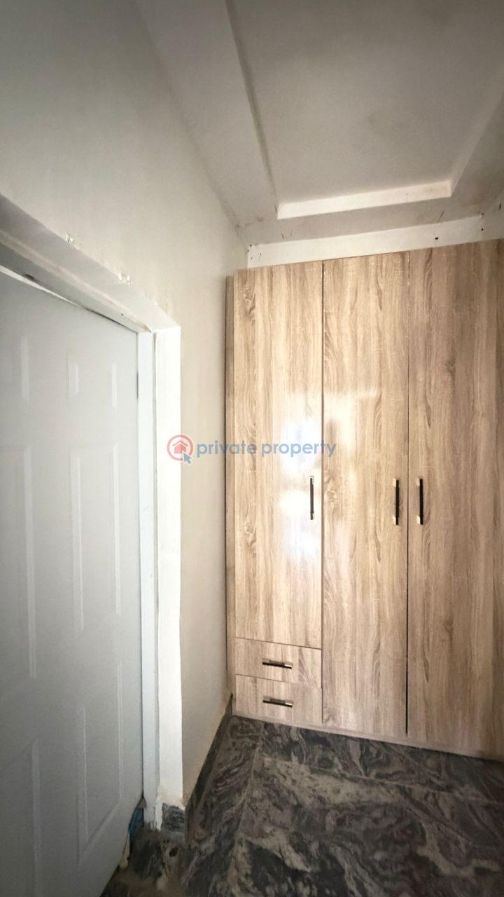 5 bedroom Detached Duplex For Sale Wuye Abuja Phase 2  - 3