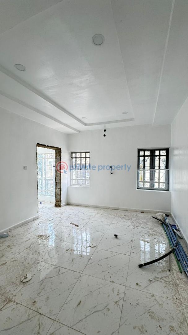 5 bedroom House For Sale Lugbe Abuja Phase 4  - 3