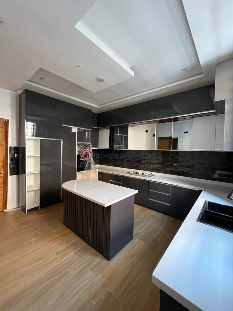 5 bedroom Detached Duplex For Sale Chevron Drive Lekki Lagos - 4