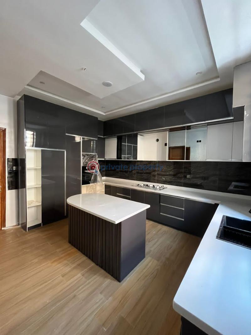 5 bedroom Detached Duplex For Sale Chevron Drive Lekki Lagos - 1