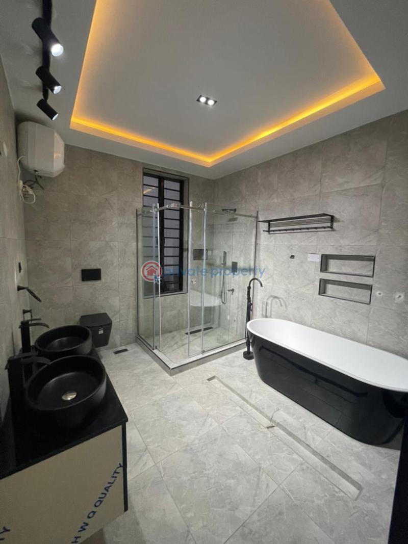 5 bedroom detcahed duplex - 16 5 bedroom Detached Duplex For Sale Galadinmawa Galadimawa Abuja Phase 3  - 16