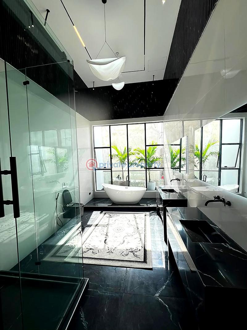 5 bedroom House For Sale Lekki Lagos - 6