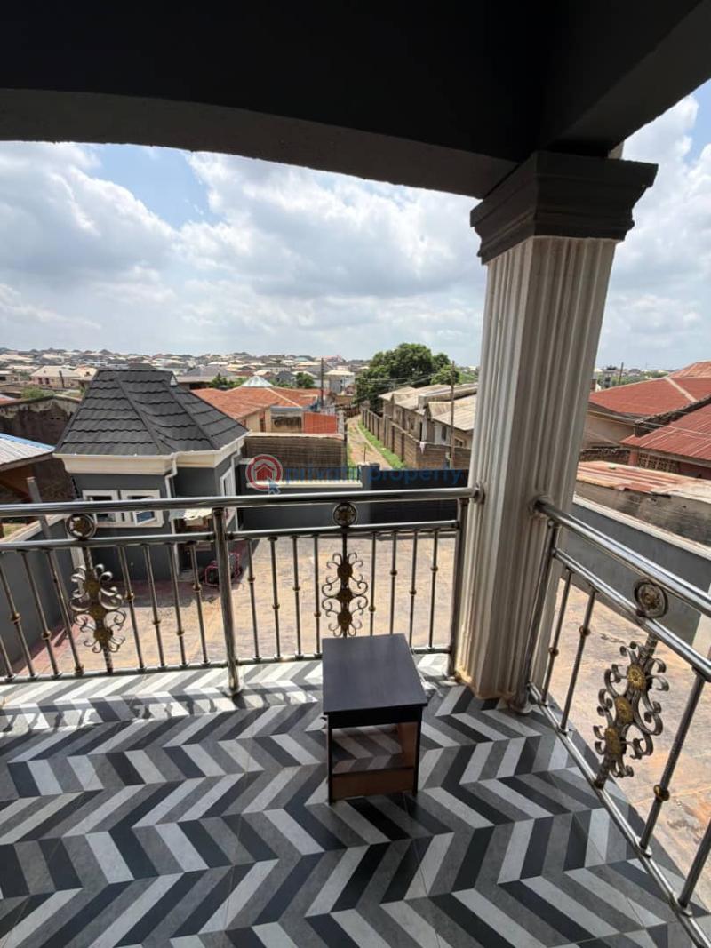 House For Sale At Ayegoro Akobo 1 Ibadan Oyo - 2