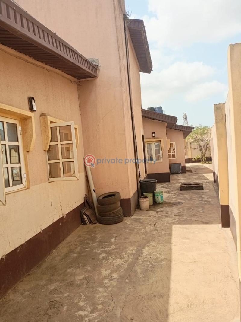 5 bedroom duplex - 5 5 bedroom Duplex For Sale Baruwa Ipaja Lagos - 5