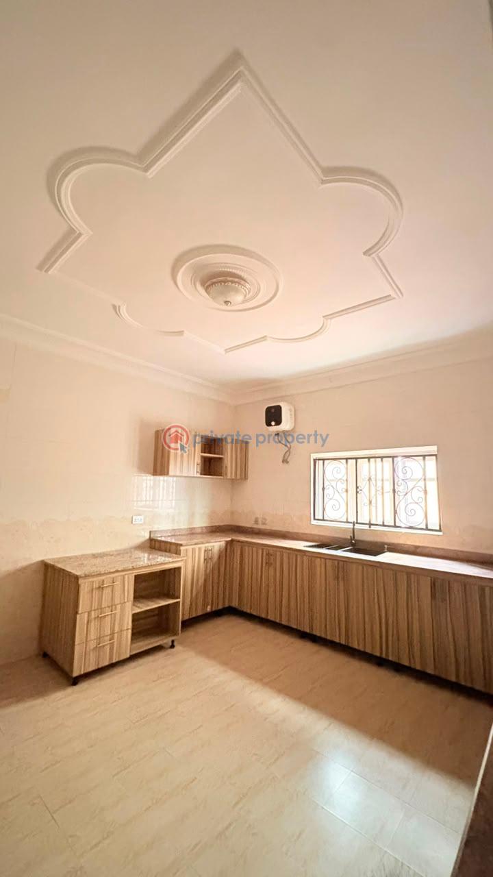 House For Rent Kolapo Ishola Gra Ibadan Oyo - 11