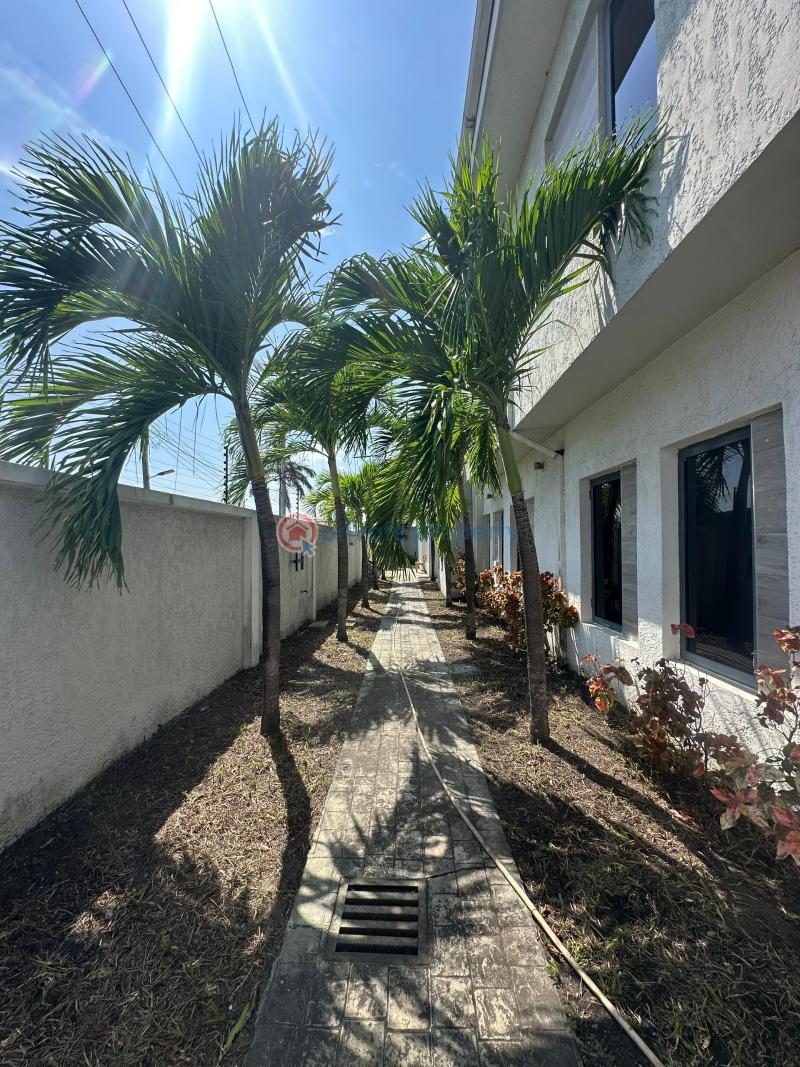 5 bedroom House For Sale Ajah Lagos - 14