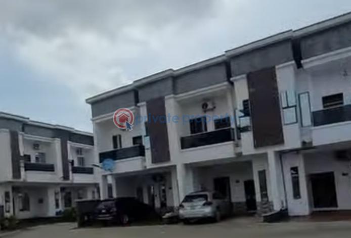 5 bedroom Terrace For Sale Directly On Lasu Igando Road Alimosho Lagos - 1