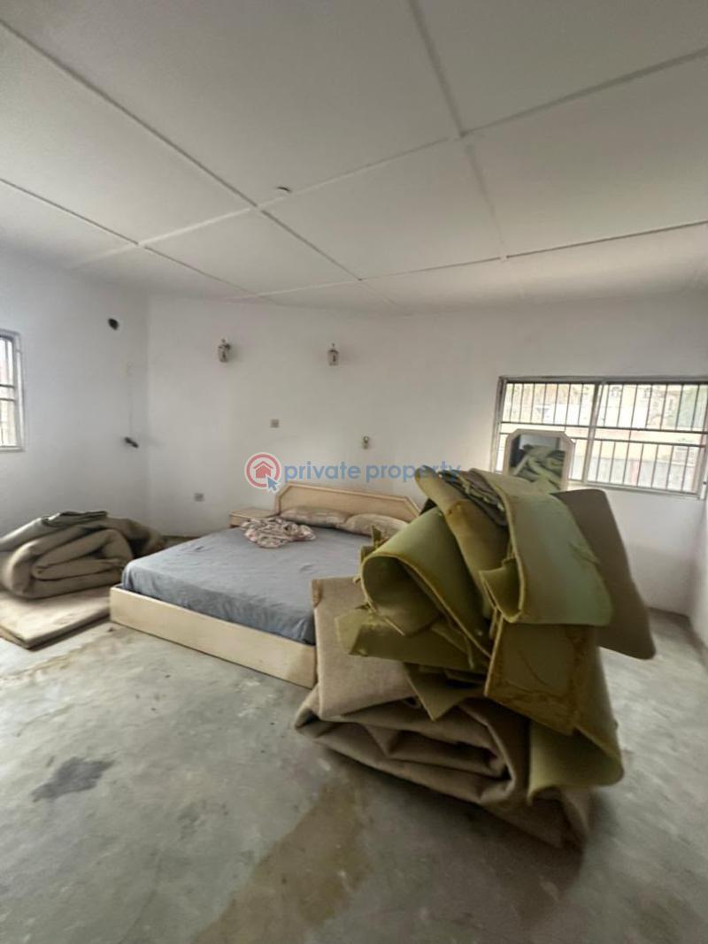 Commercial Property For Rent At Along Federal Sectariat Road,old Bodija, Ibadan. Bodija Ibadan Oyo - 5