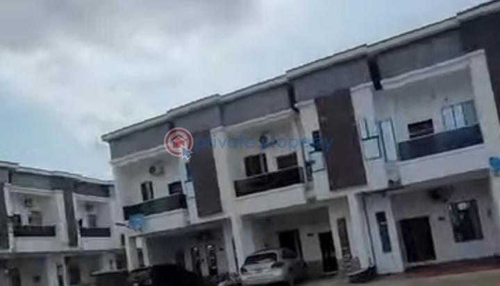 5 bedroom Terrace For Sale Directly On Lasu Igando Road Alimosho Lagos - 3