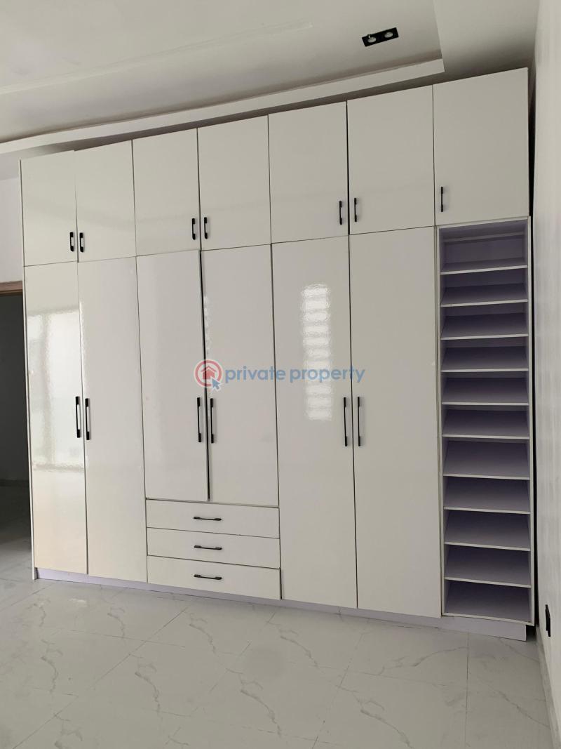 5 bedroom Detached Duplex For Rent Chevron Drive Lekki Lagos - 1