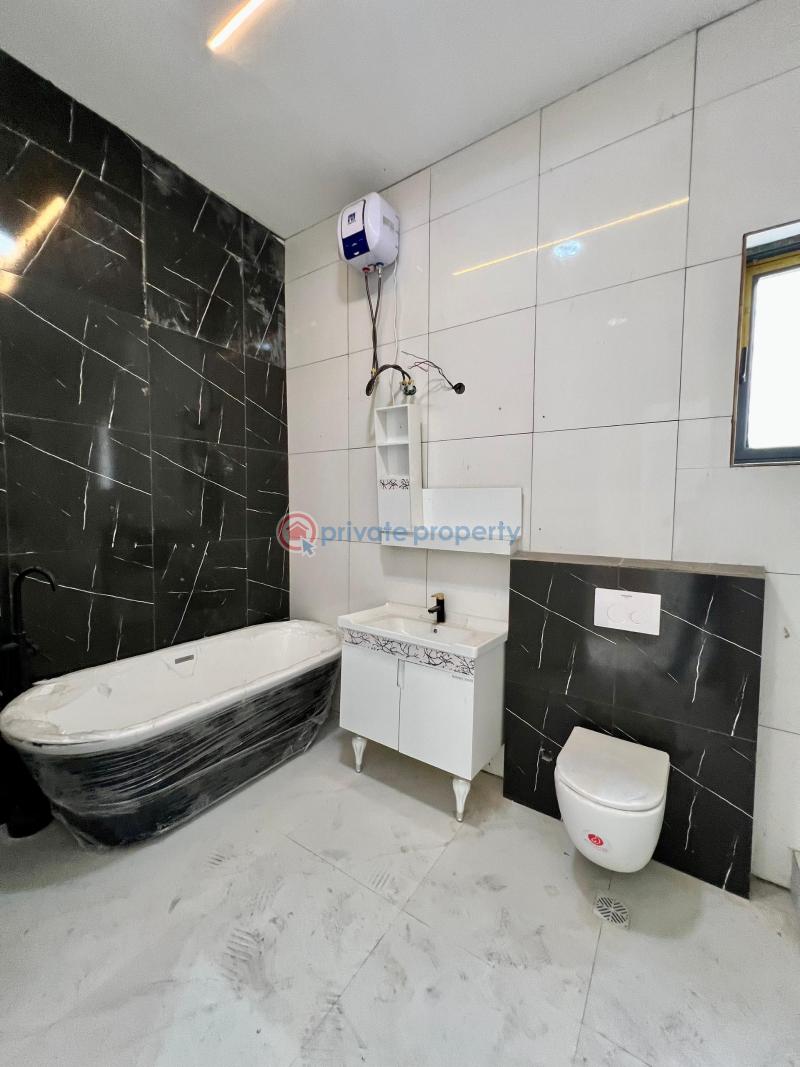 5 bedroom Duplex For Sale Chevron Drive Lekki Lagos - 13