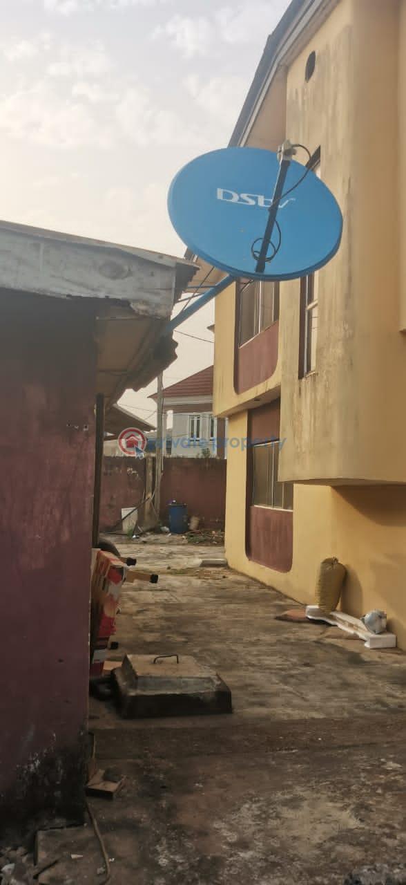 Duplex For Sale Isiba Oluwo Egbeda Egbe/Idimu Lagos - 4