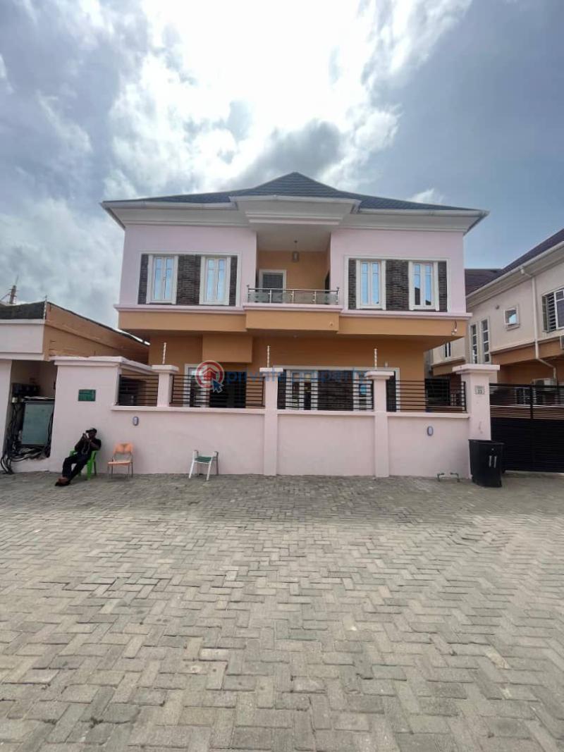 5 bedroom Block Of Flats For Rent Ologolo Lekki Lagos