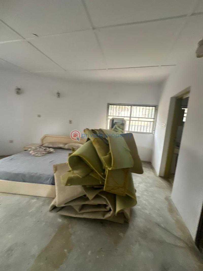 Commercial Property For Rent At Along Federal Sectariat Road,old Bodija, Ibadan. Bodija Ibadan Oyo - 1