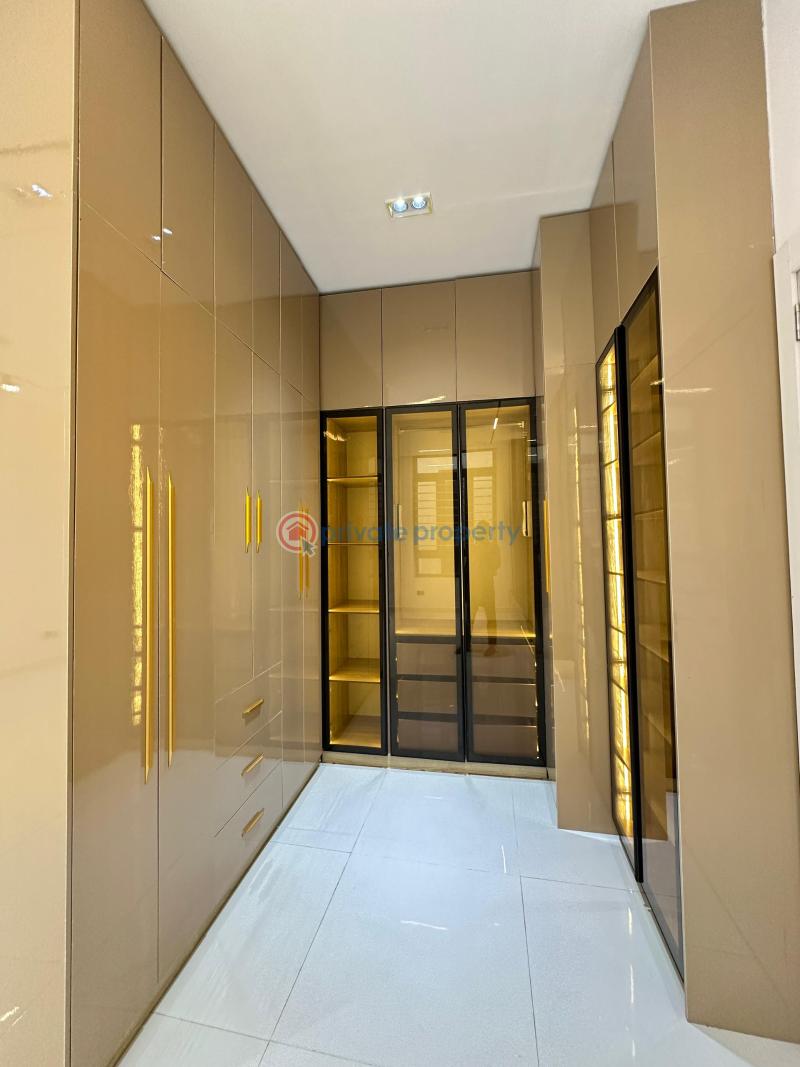 5 bedroom Detached Duplex For Sale Orchid Road, Lekki Lagos - 5