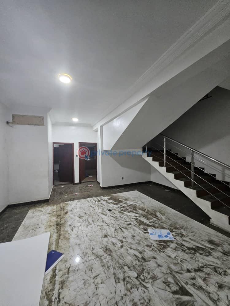 5 bedroom Detached Duplex For Rent Magodo Gra Shangisha Magodo GRA Phase 2 Kosofe/Ikosi Lagos - 0