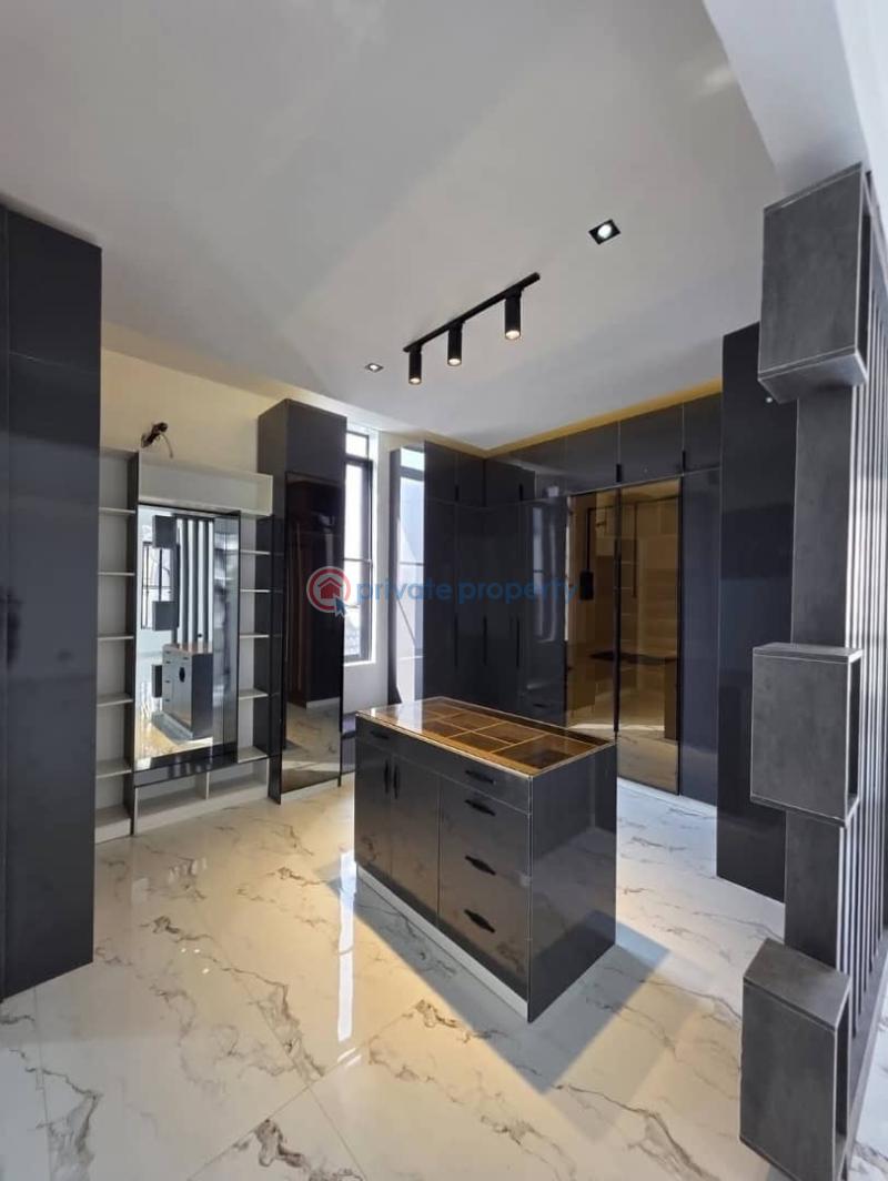 5 bedroom Detached Duplex For Sale Ikota Lekki Lagos - 13