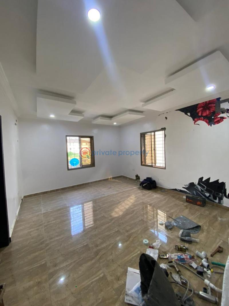 5 bedroom House For Rent Lekki Phase 1 Lagos - 2