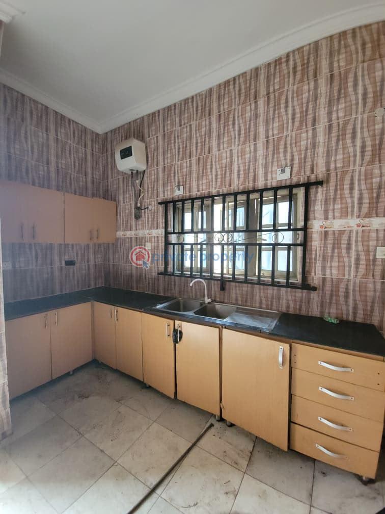 House For Rent Kolapo Ishola Ibadan Oyo - 1