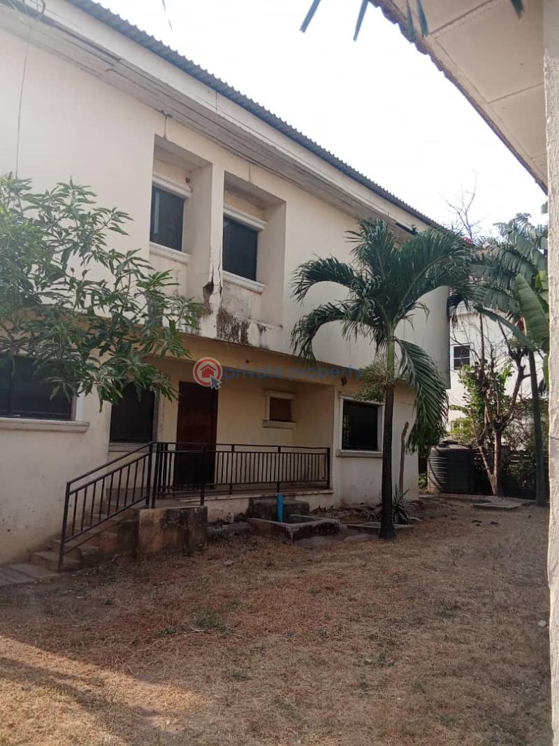5 bedroom Duplex For Sale Maitama Inside An Estate Abuja Phase 2  - 0