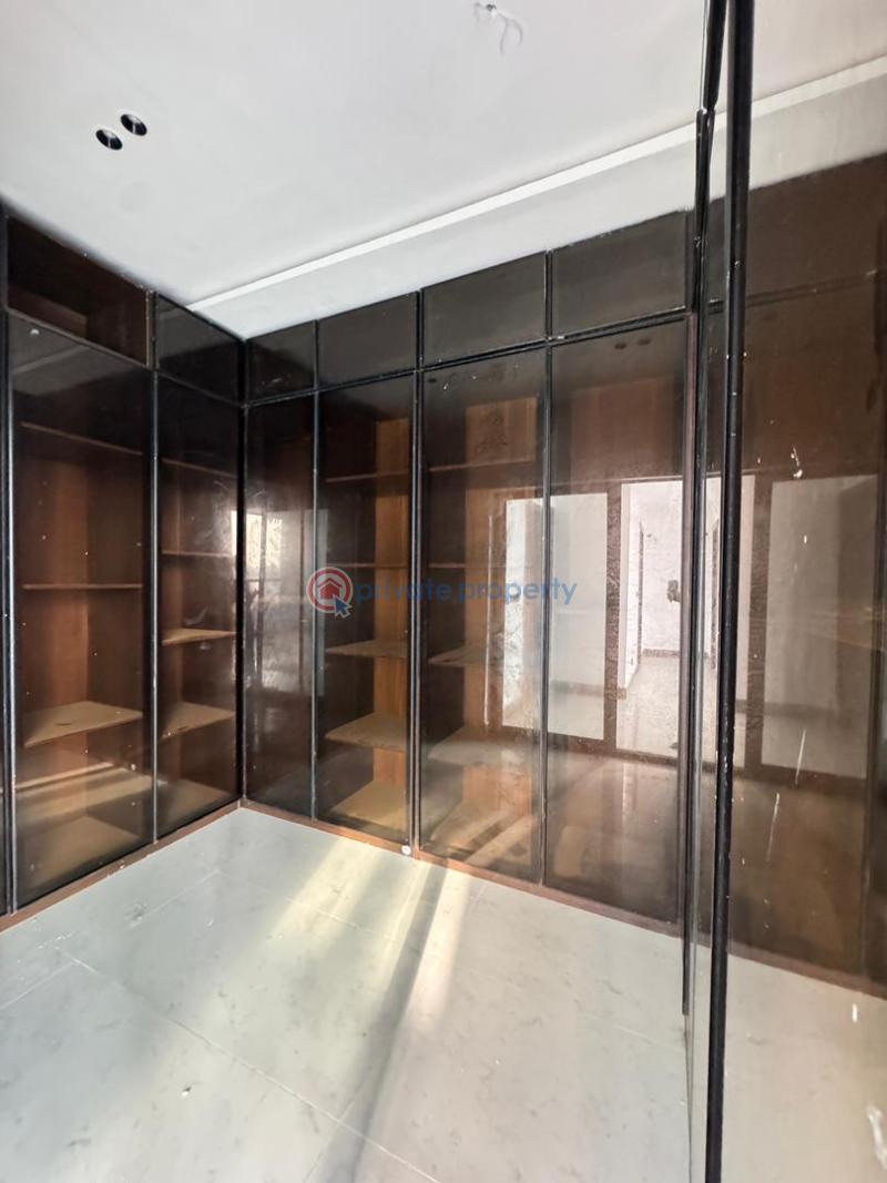 5 bedroom Flat & Apartment For Sale Lekki Phase 1 Lagos - 11