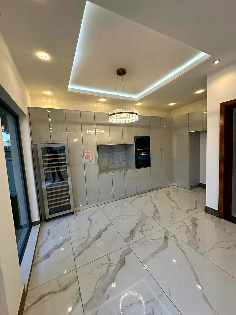 5 bedroom House For Sale Lekki Phase 1 Lagos - 8