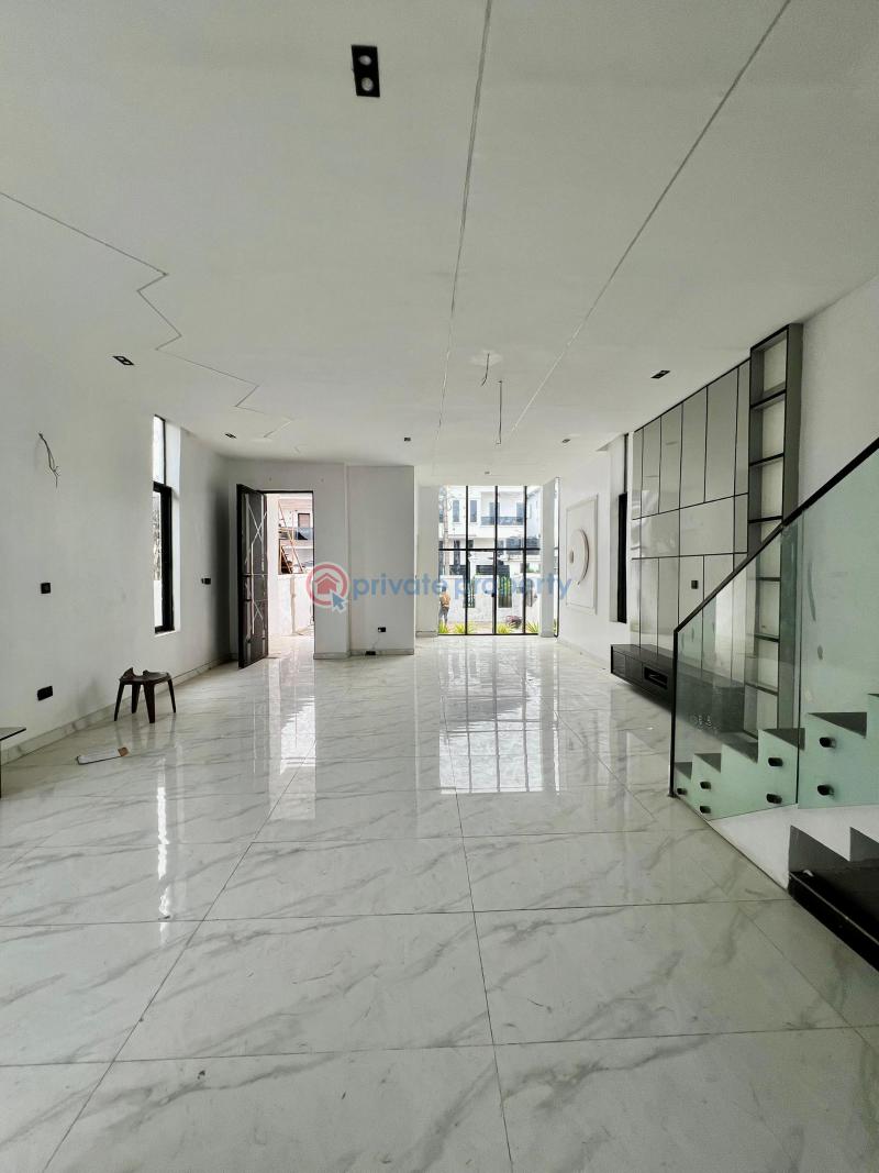 5 bedroom Duplex For Sale Chevron Drive Lekki Lagos - 1