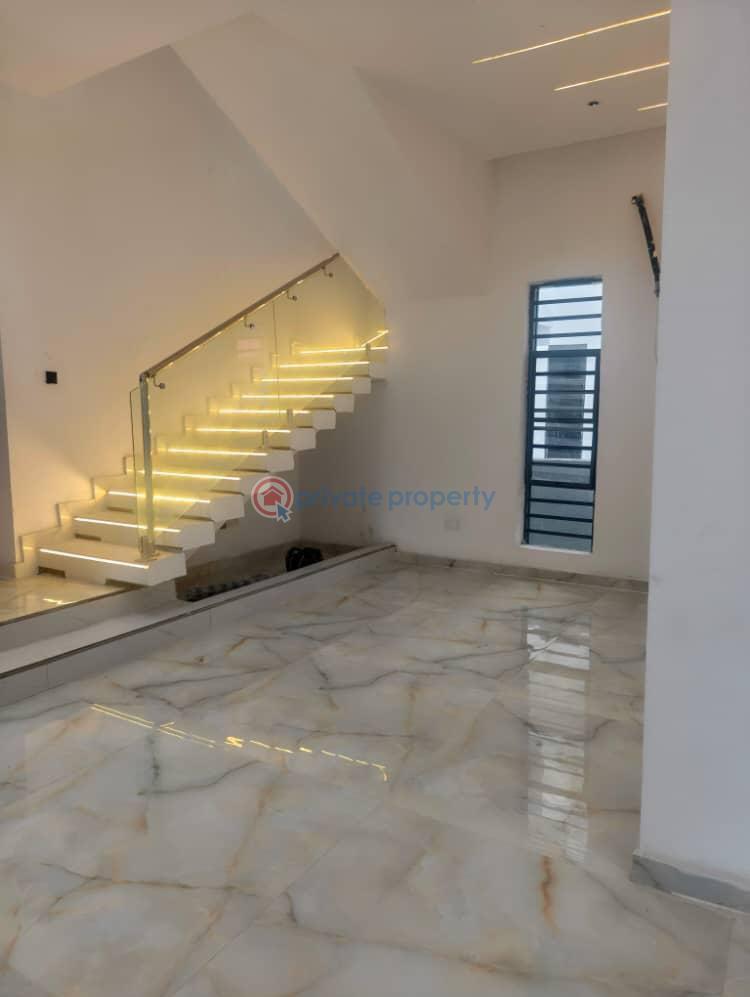 5 bedroom House For Sale Lekki Lagos - 8