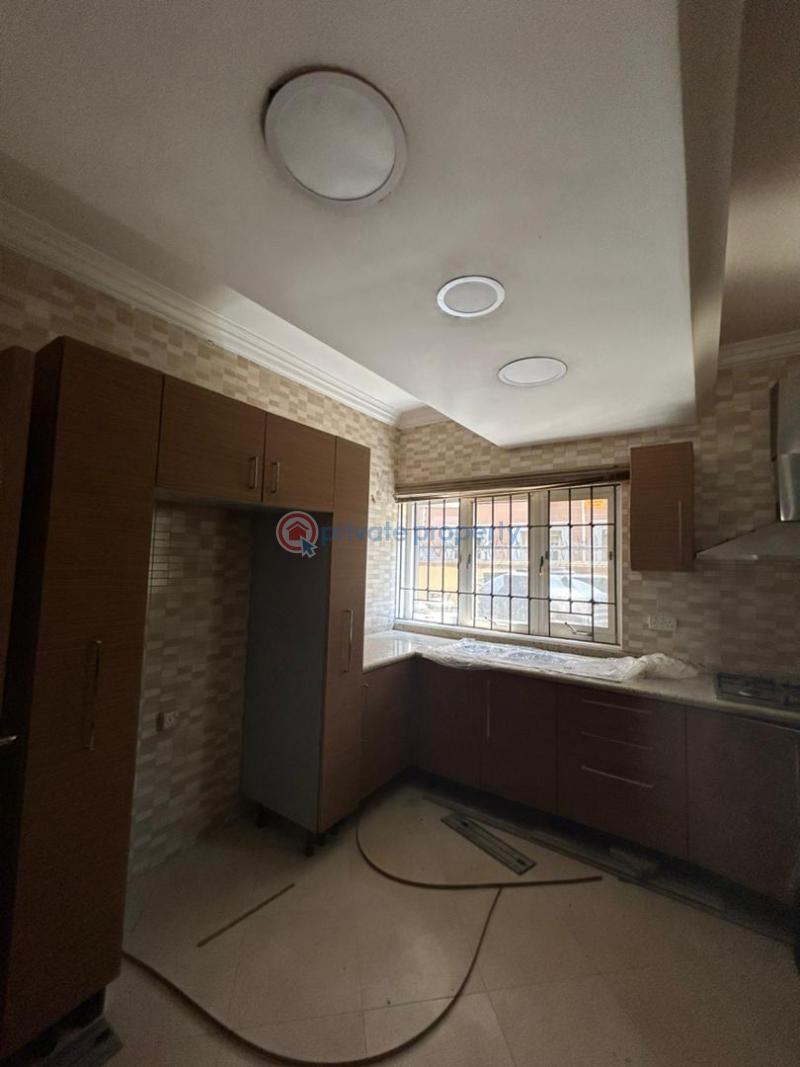 5 bedroom House For Rent Lekki Phase 1 Lagos - 7