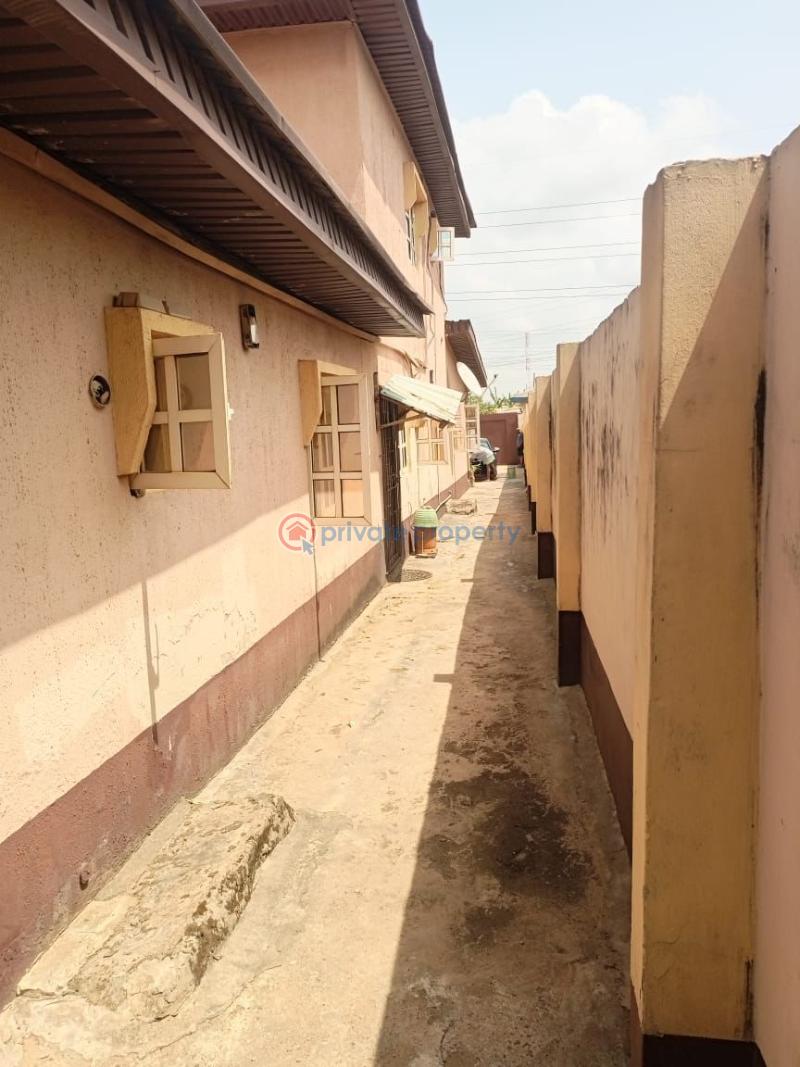 5 bedroom duplex - 3 5 bedroom Duplex For Sale Baruwa Ipaja Lagos - 3
