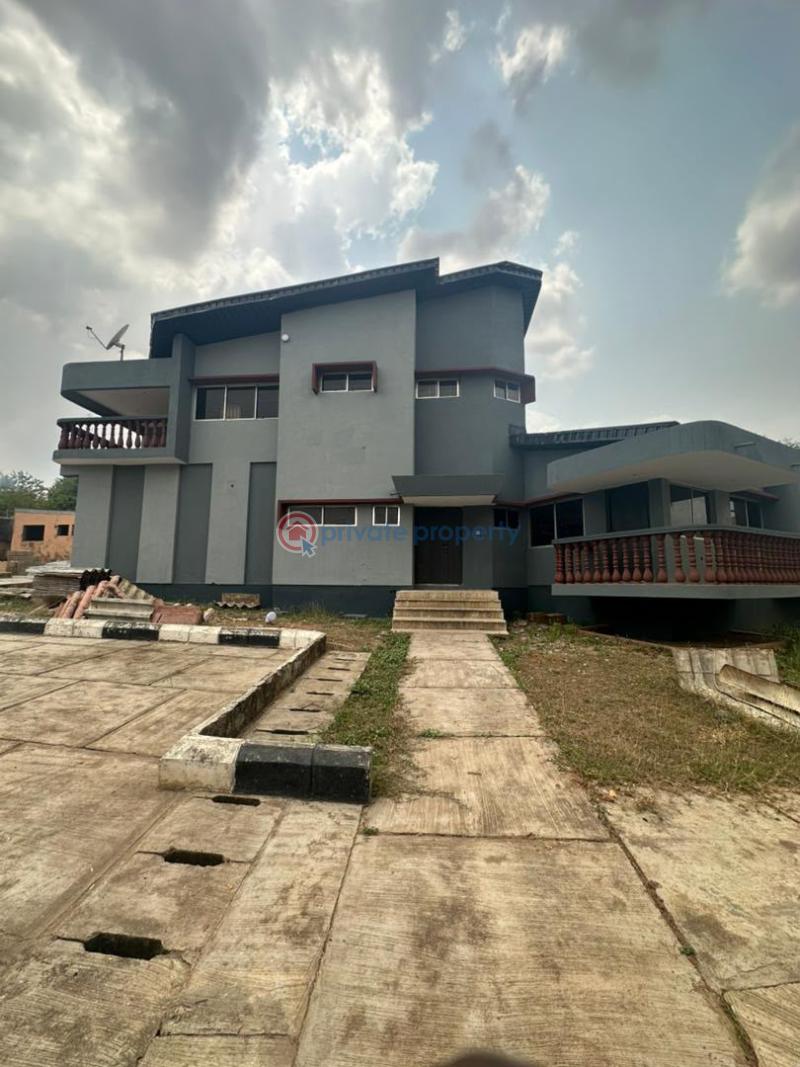 Commercial Property For Rent At Along Federal Sectariat Road,old Bodija, Ibadan. Bodija Ibadan Oyo - 2
