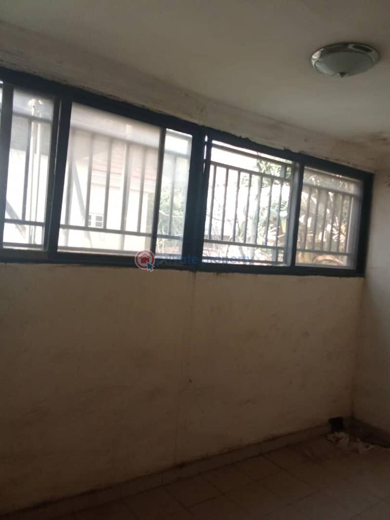 5 bedroom Duplex For Sale Maitama Inside An Estate Abuja Phase 2  - 1