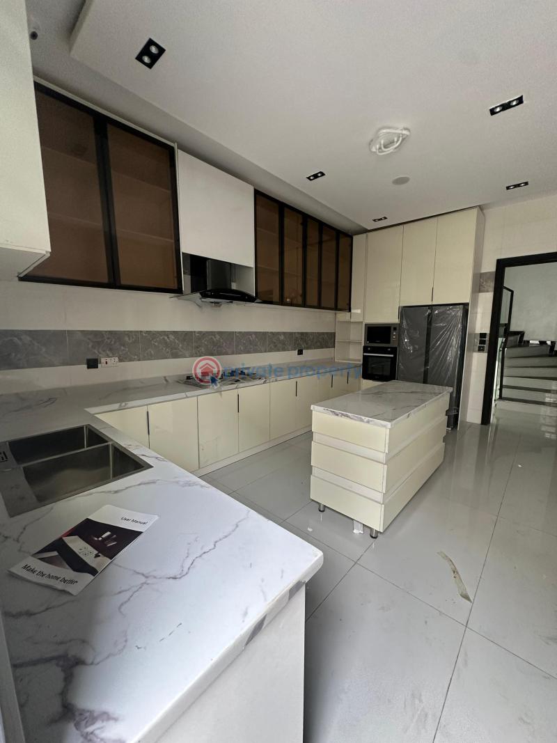 5 bedroom Detached Duplex For Sale Orchid Lekki Chevron Drive Lekki Lagos - 3