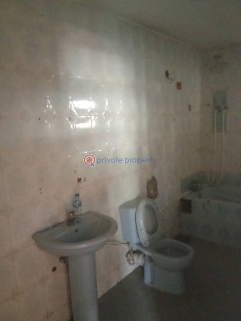 5 bedroom Duplex For Sale Maitama Inside An Estate Abuja Phase 2  - 10