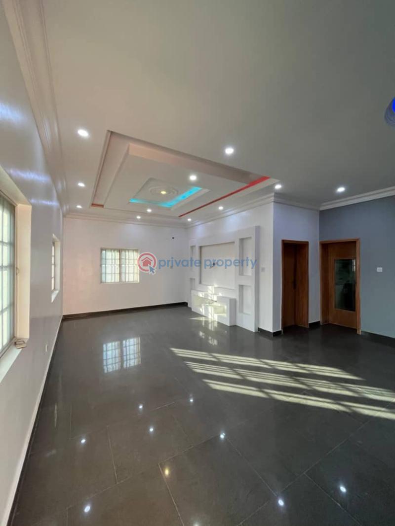 House For Sale At Oluyole Estate, Ibadan Ibadan Oyo - 4