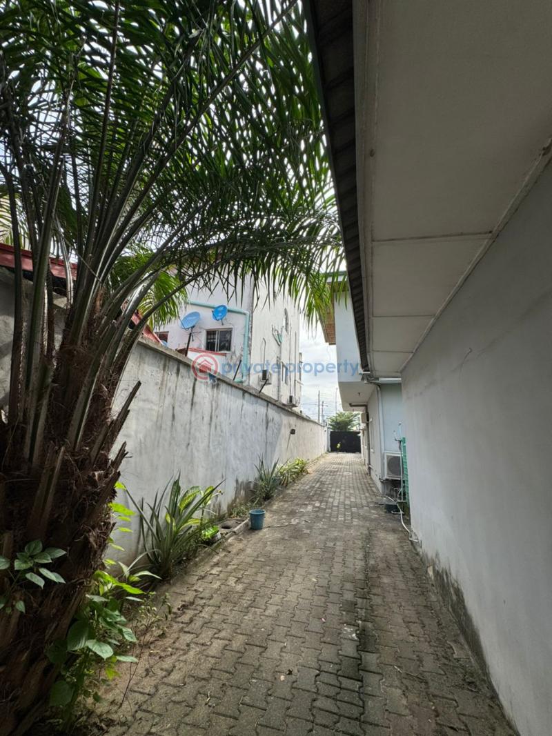 5 bedroom Detached Duplex For Rent Lekki Phase 1 Lagos - 9