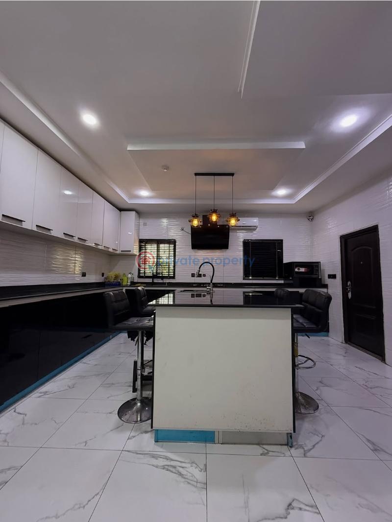 5 bedroom Detached Duplex For Sale Alhaji Estate Port Harcourt Rivers - 3