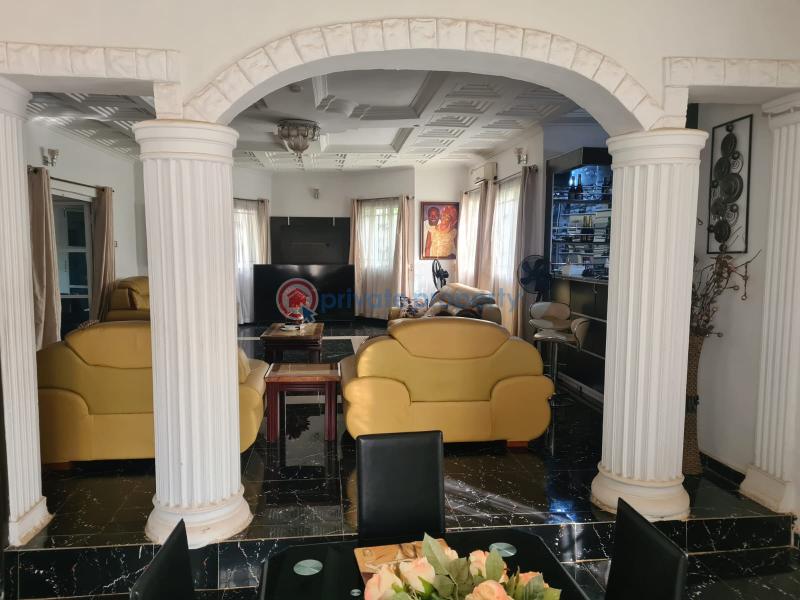 5 bedroom Duplex For Sale Adetokun Street After Bitemore Restaurant . Ologuneru Ibadan Oyo - 3