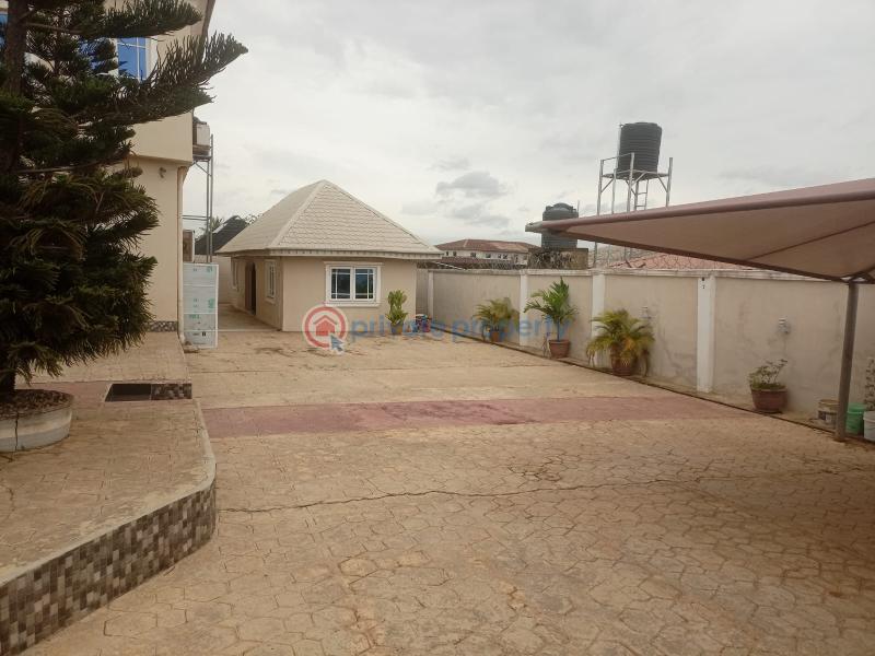 5 bedroom Duplex For Sale Adetokun Street After Bitemore Restaurant . Ologuneru Ibadan Oyo - 13