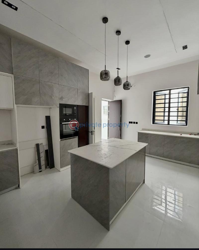 5 bedroom Detached Duplex For Sale Victoria Garden City Lekki Lagos - 4